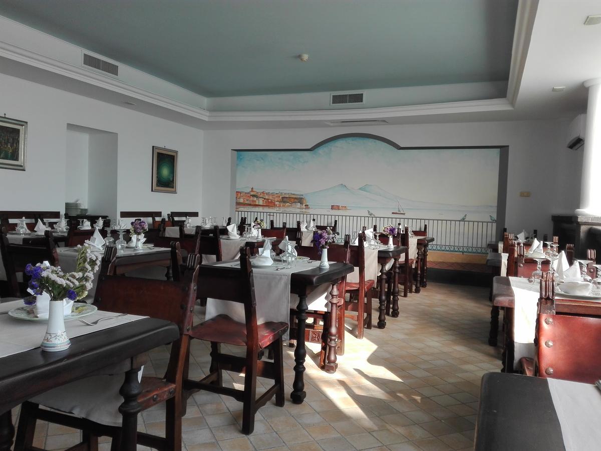Casa Restino Bed & Breakfast Torre del Greco Bagian luar foto