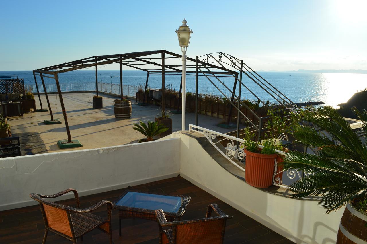 Casa Restino Bed & Breakfast Torre del Greco Bagian luar foto